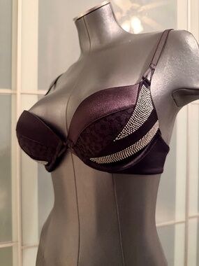 Victoria's Secret Rhinestone Plunge Bra - 34A